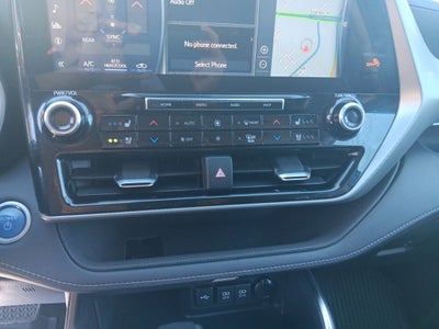 2020 Toyota Highlander Hybrid Platinum
