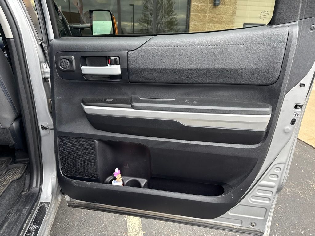 2016 Toyota Tundra SR5