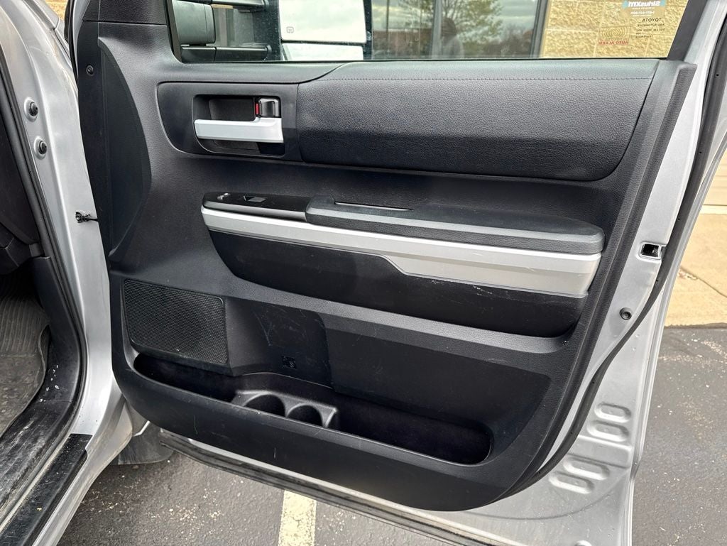 2016 Toyota Tundra SR5
