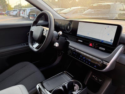 2025 Hyundai IONIQ 5 SE