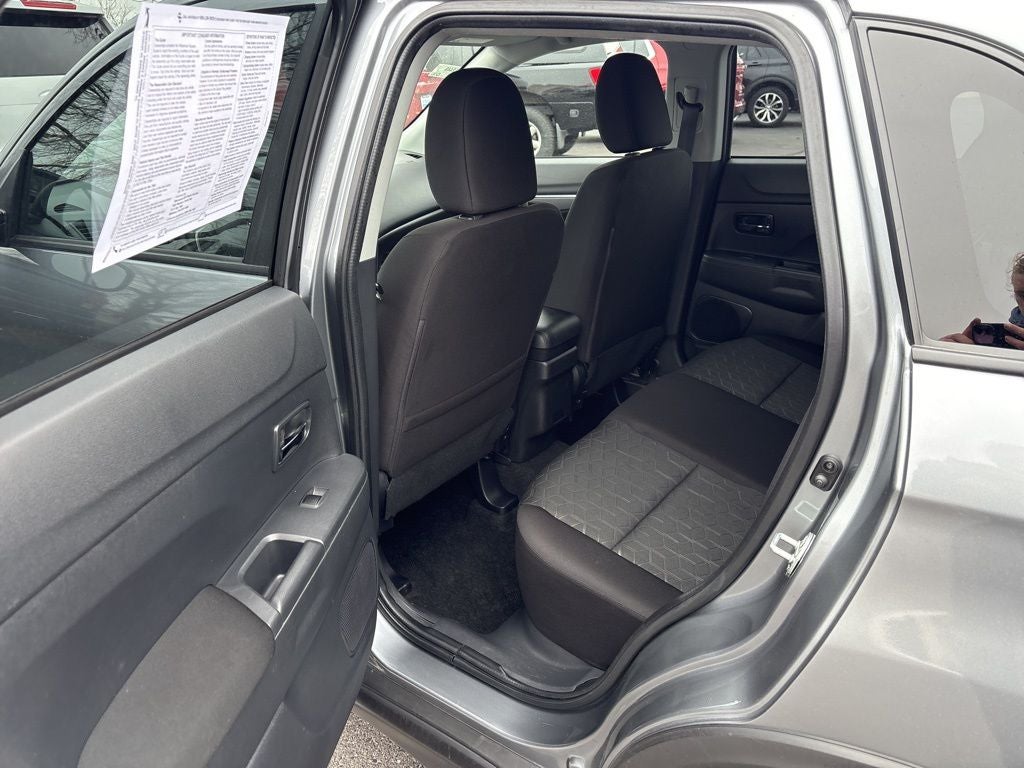 2024 Mitsubishi Outlander Sport 2.0 ES