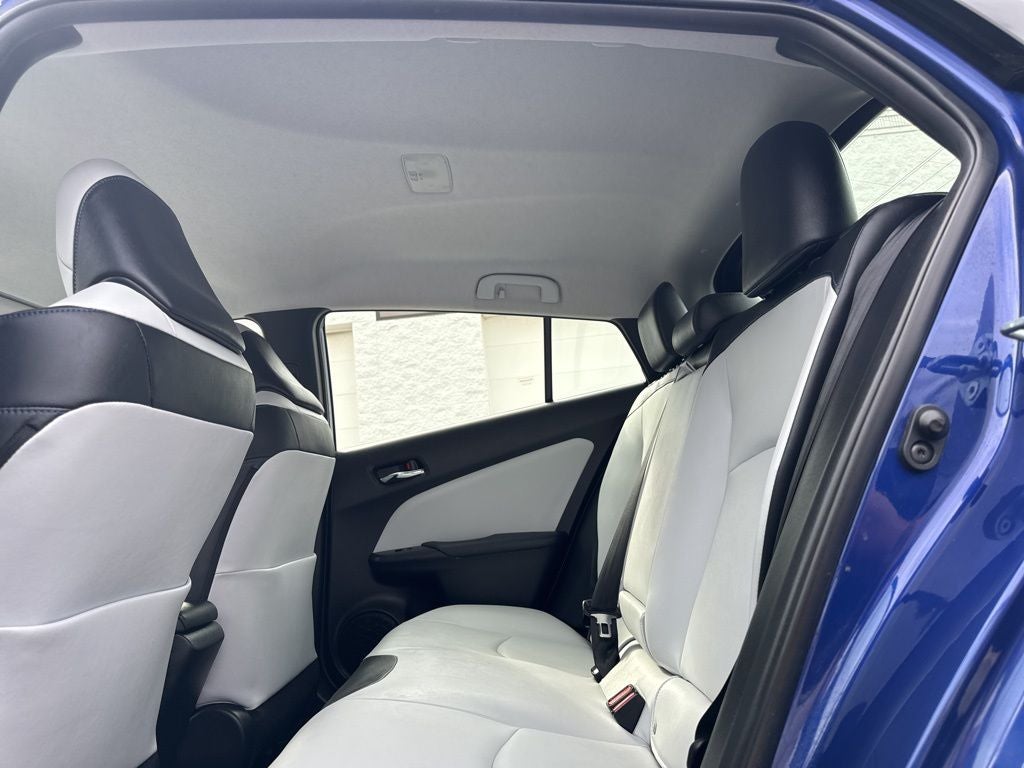 2017 Toyota Prius Three Touring