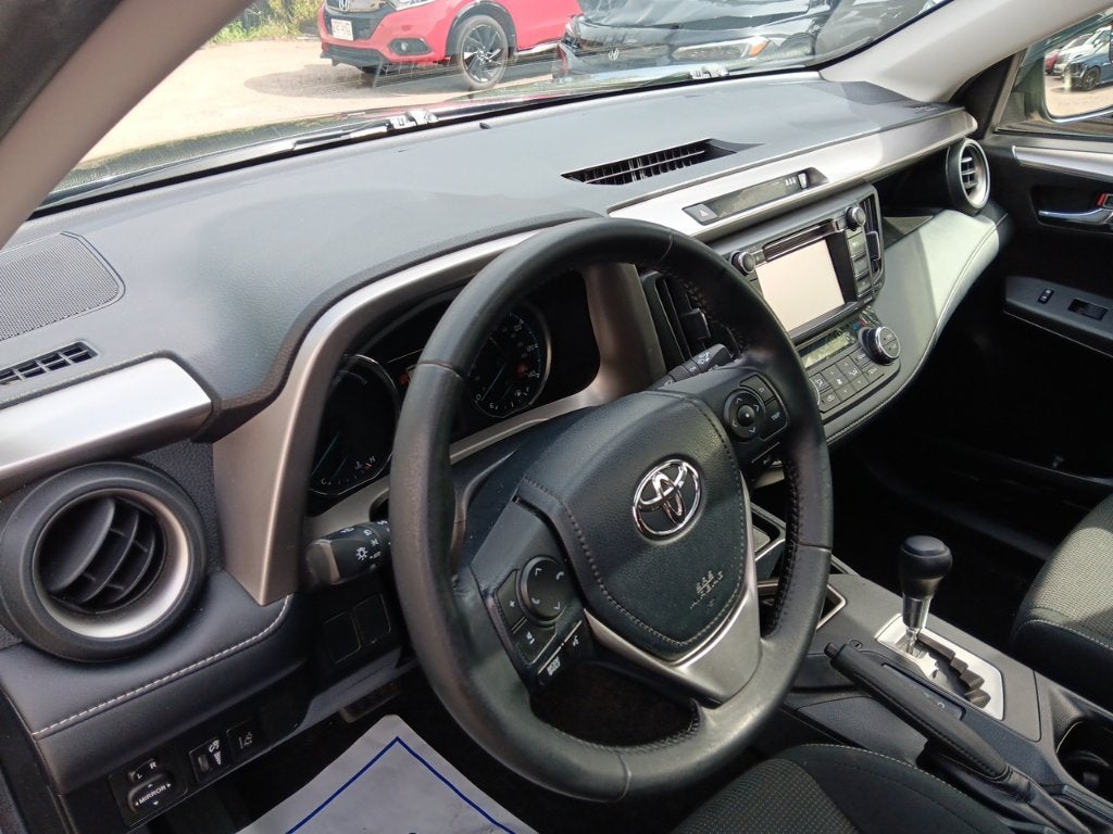2018 Toyota RAV4 Hybrid LE Plus