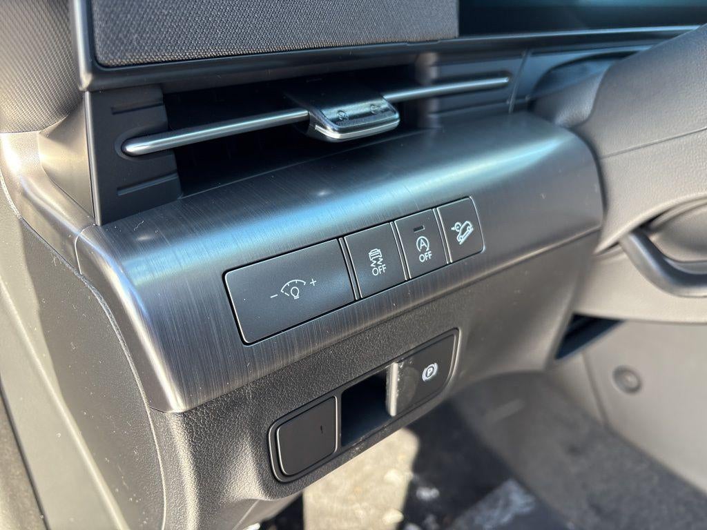 2026 Hyundai Kona SE AWD