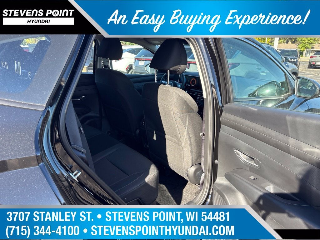 2026 Hyundai Tucson Hybrid Blue SE