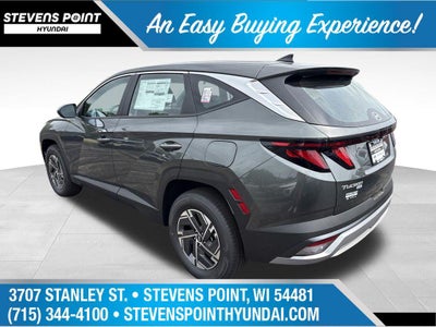2026 Hyundai Tucson Hybrid Blue SE