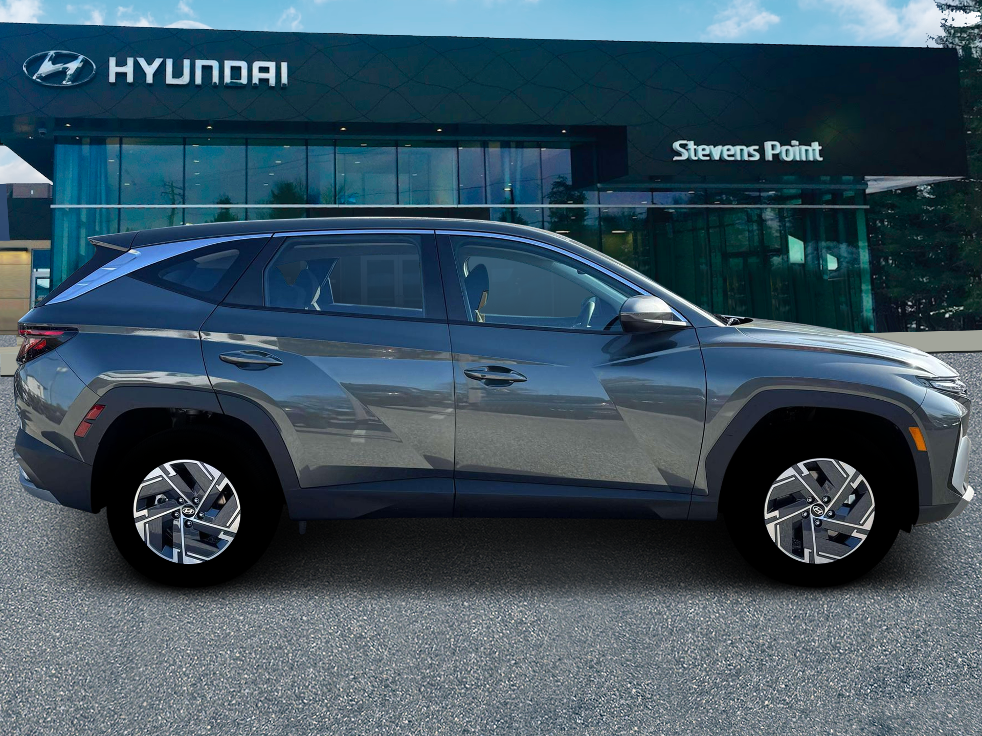 2026 Hyundai Tucson Hybrid Blue SE