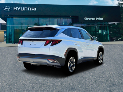 2026 Hyundai Tucson Hybrid SEL