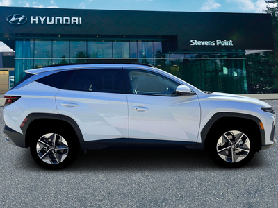2026 Hyundai Tucson Hybrid SEL