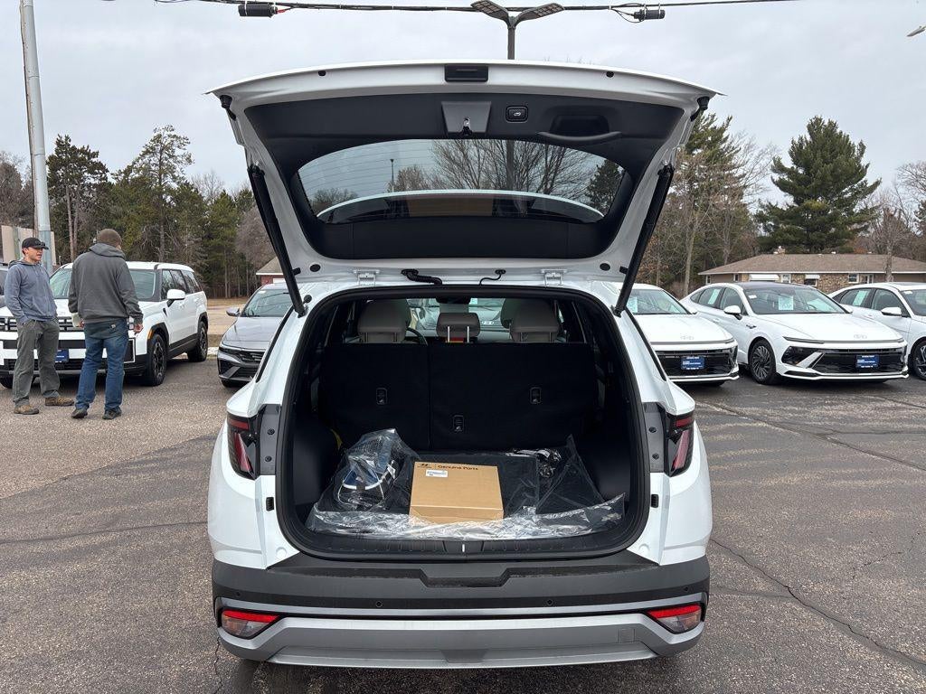 2026 Hyundai Tucson Hybrid Limited