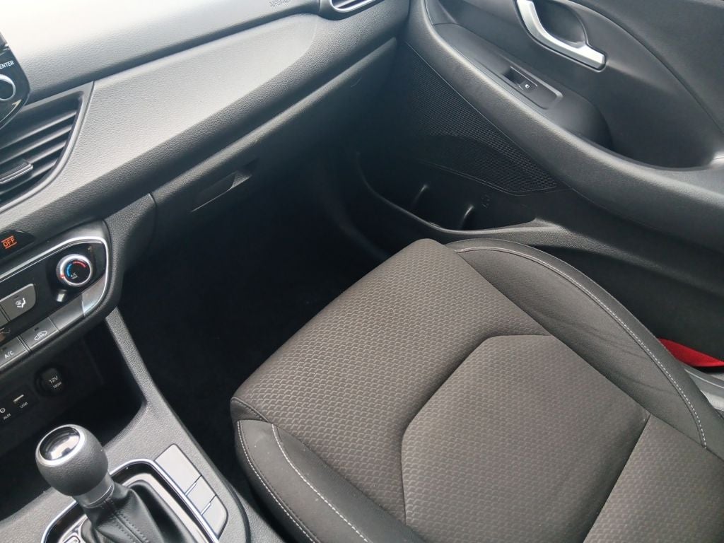 2018 Hyundai Elantra GT Base