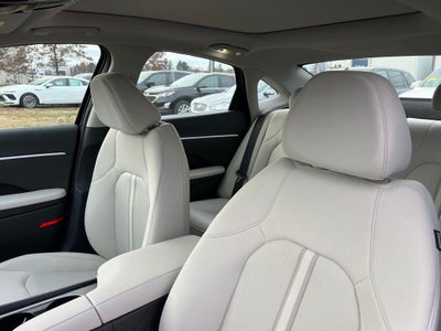 2025 Hyundai Sonata SEL Convenience