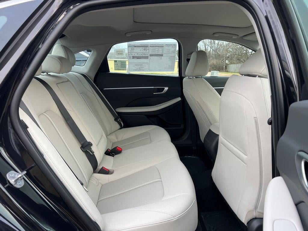 2025 Hyundai Sonata SEL Convenience