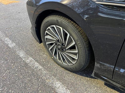 2025 Hyundai Sonata Hybrid Limited