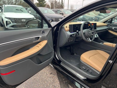 2025 Hyundai Sonata Hybrid Limited