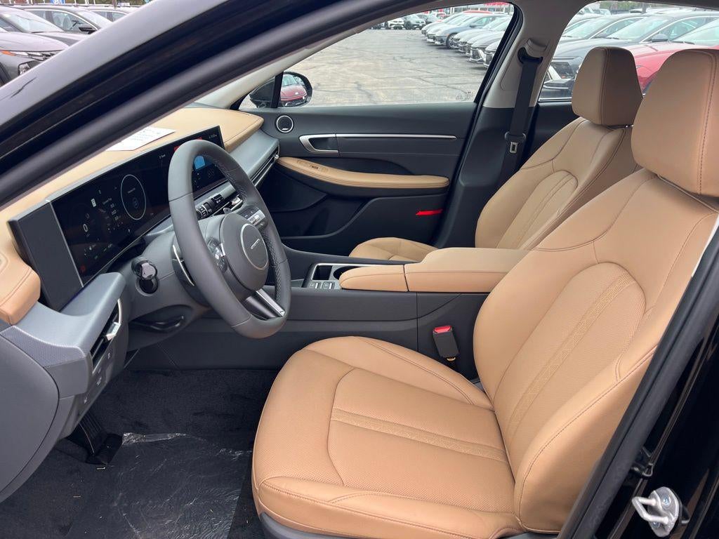 2025 Hyundai Sonata Hybrid Limited