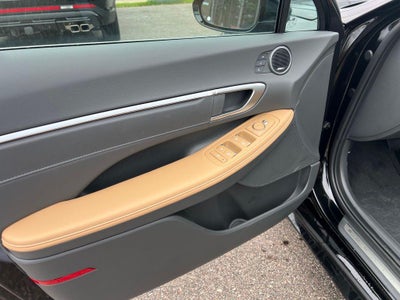 2025 Hyundai Sonata Hybrid Limited