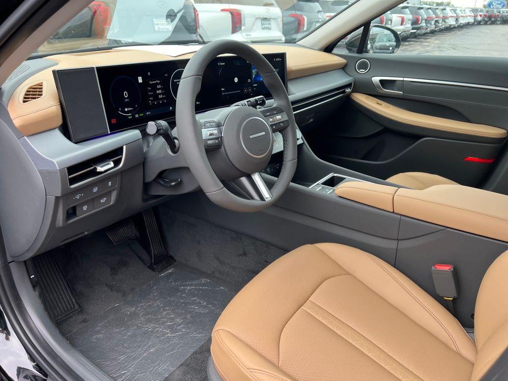 2025 Hyundai Sonata Hybrid Limited