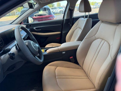 2025 Hyundai Sonata Hybrid Limited