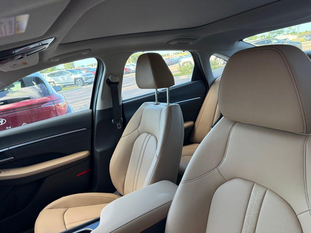 2025 Hyundai Sonata Hybrid Limited