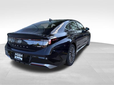 2025 Hyundai Sonata Hybrid Limited