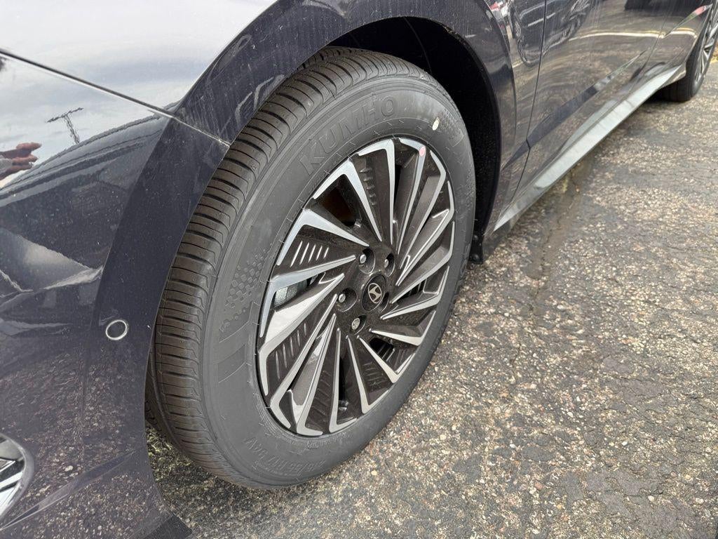 2025 Hyundai Sonata Hybrid Limited