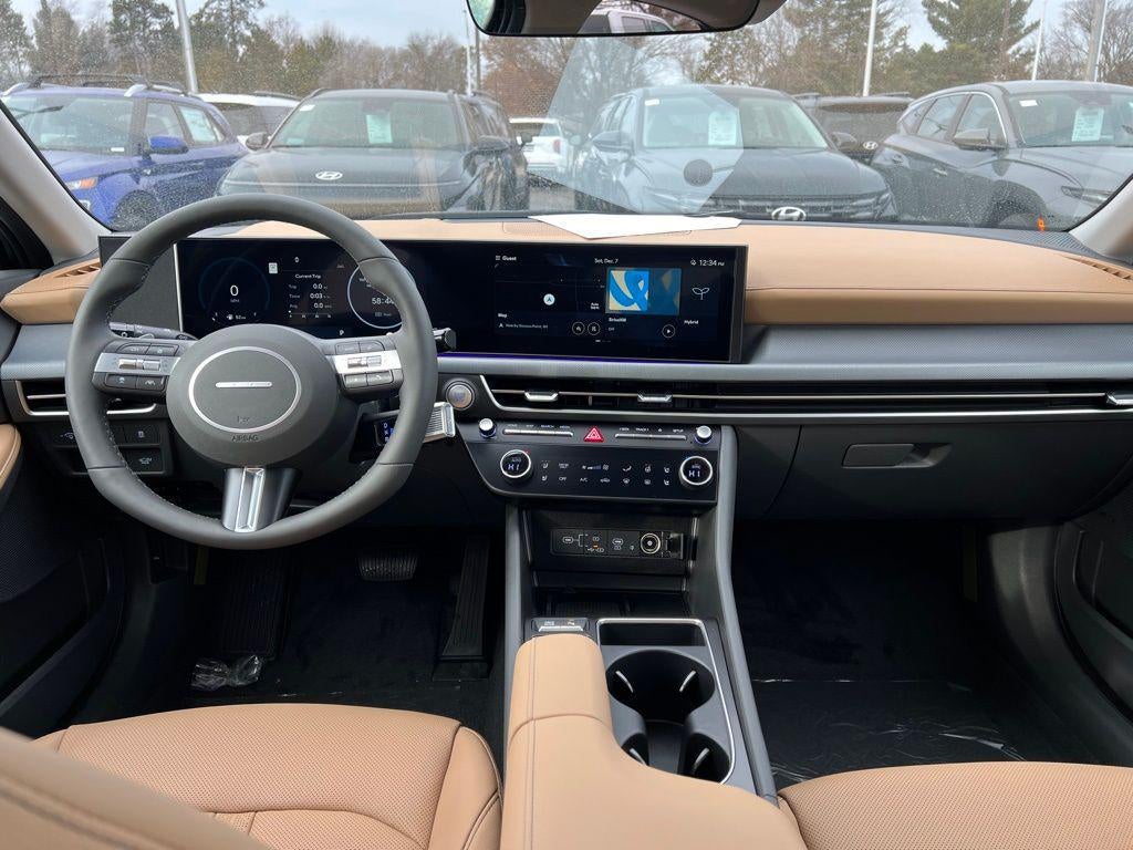 2025 Hyundai Sonata Hybrid Limited