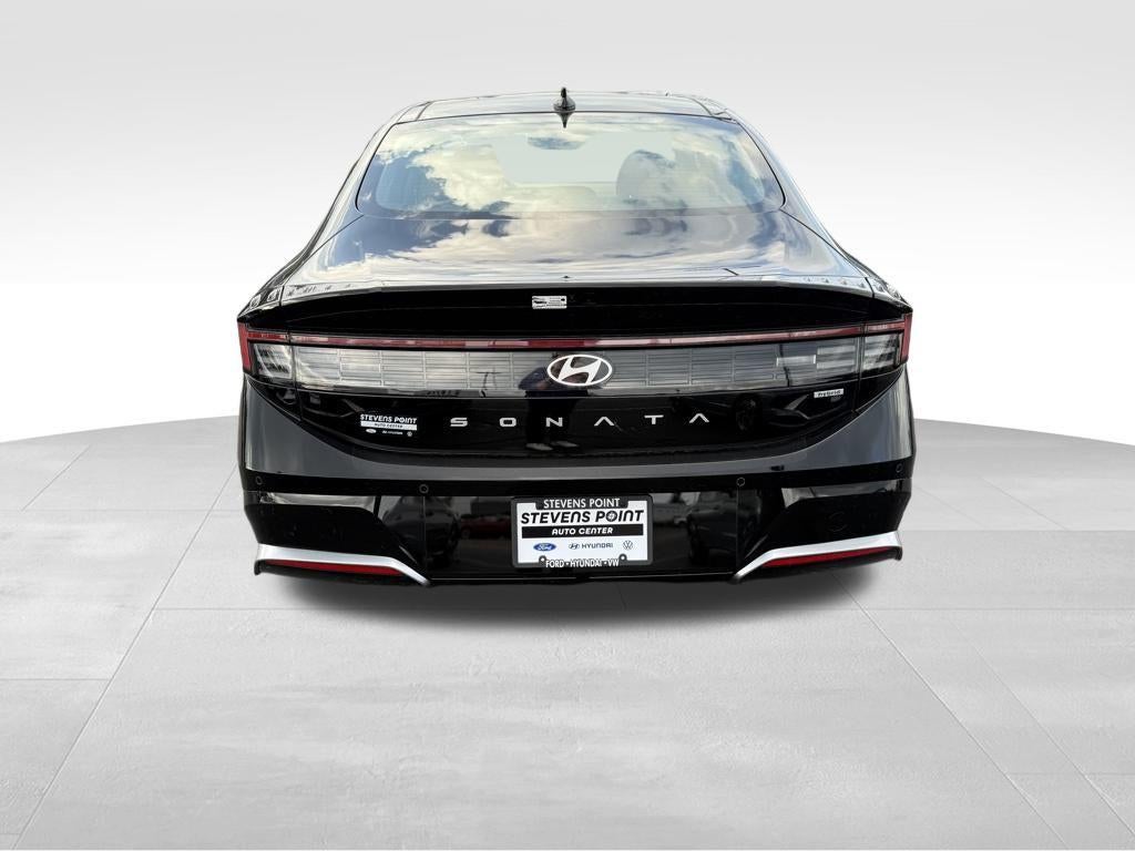 2026 Hyundai Sonata Hybrid Limited