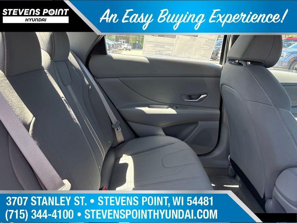 2026 Hyundai Elantra SEL Sport