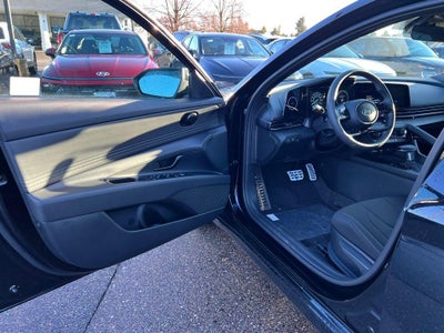 2025 Hyundai Elantra Hybrid SEL Sport