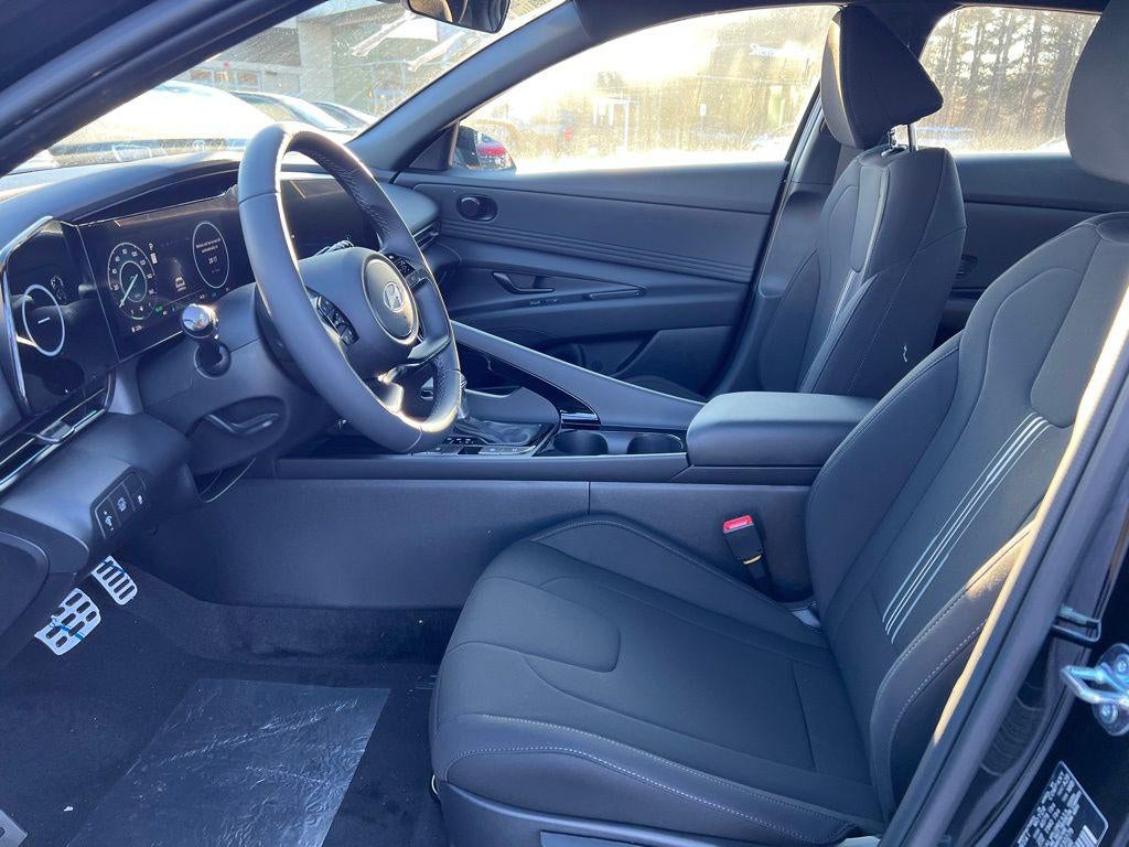 2025 Hyundai Elantra Hybrid SEL Sport