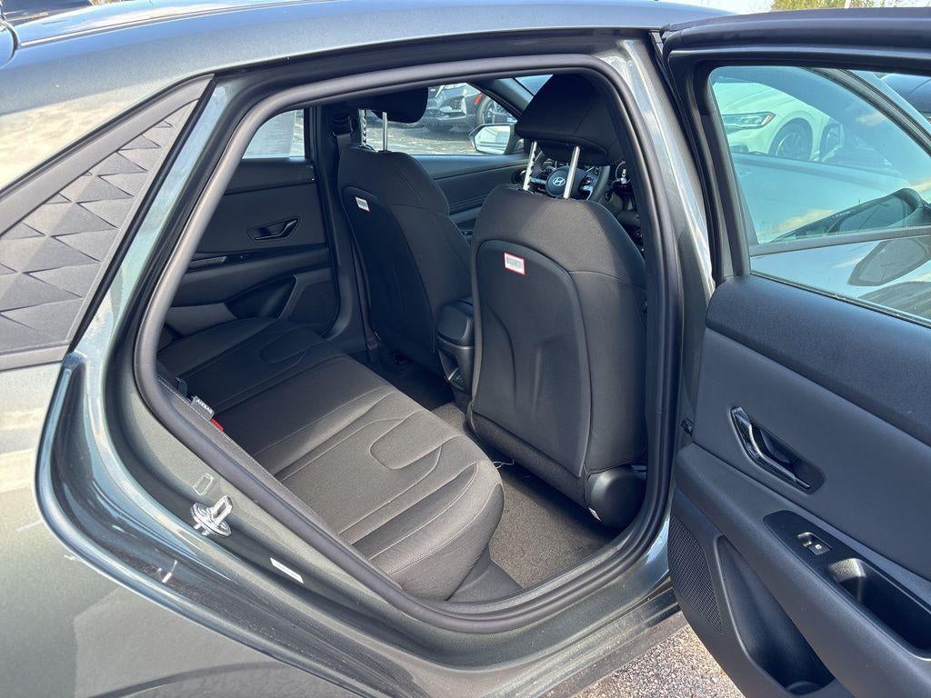 2026 Hyundai Elantra Hybrid SEL Sport