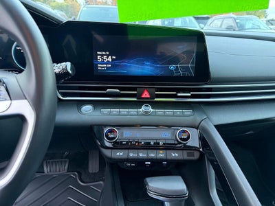 2025 Hyundai Elantra Hybrid Limited