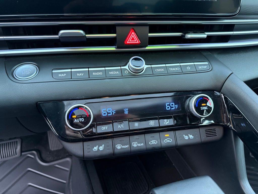 2025 Hyundai Elantra Hybrid Limited