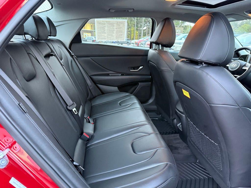 2025 Hyundai Elantra Hybrid Limited