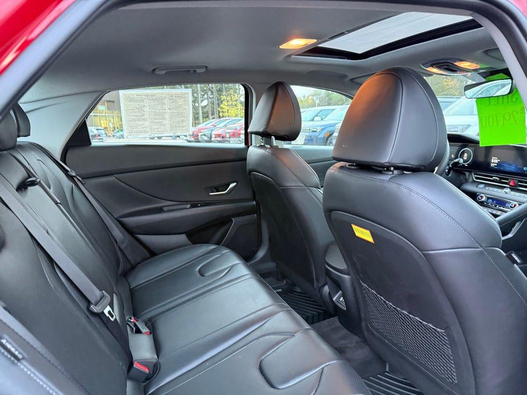 2025 Hyundai Elantra Hybrid Limited