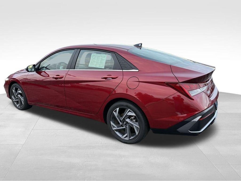 2025 Hyundai Elantra Hybrid Limited