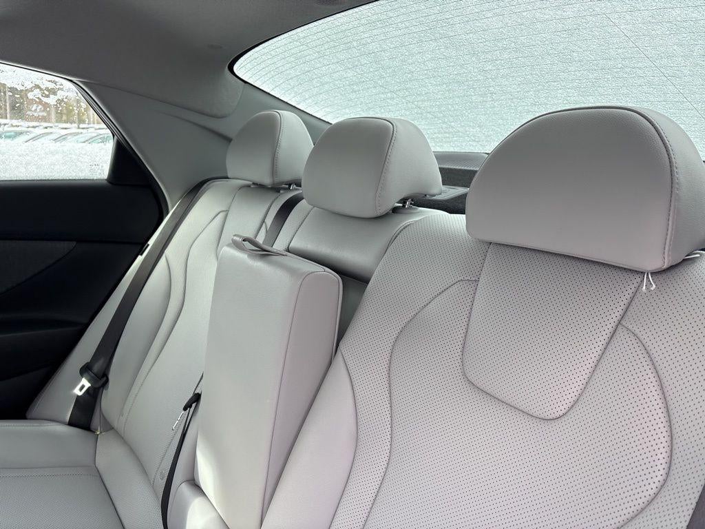 2026 Hyundai Elantra Hybrid Limited