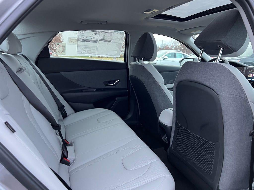 2025 Hyundai Elantra Limited