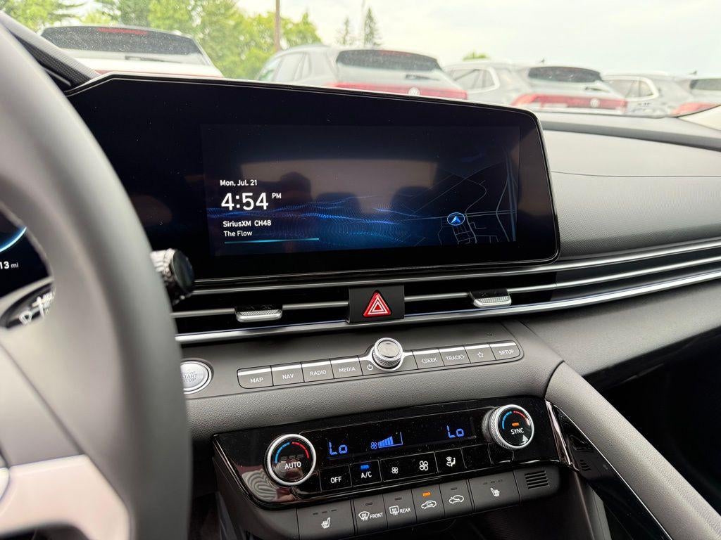 2025 Hyundai Elantra Limited