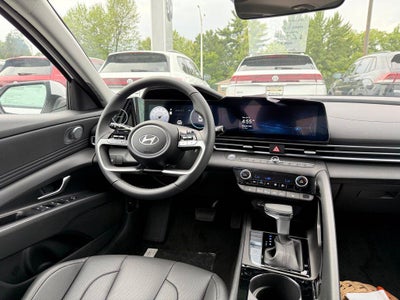 2025 Hyundai Elantra Limited