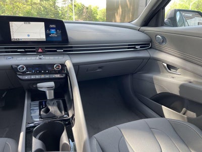 2024 Hyundai Elantra SEL Convenience