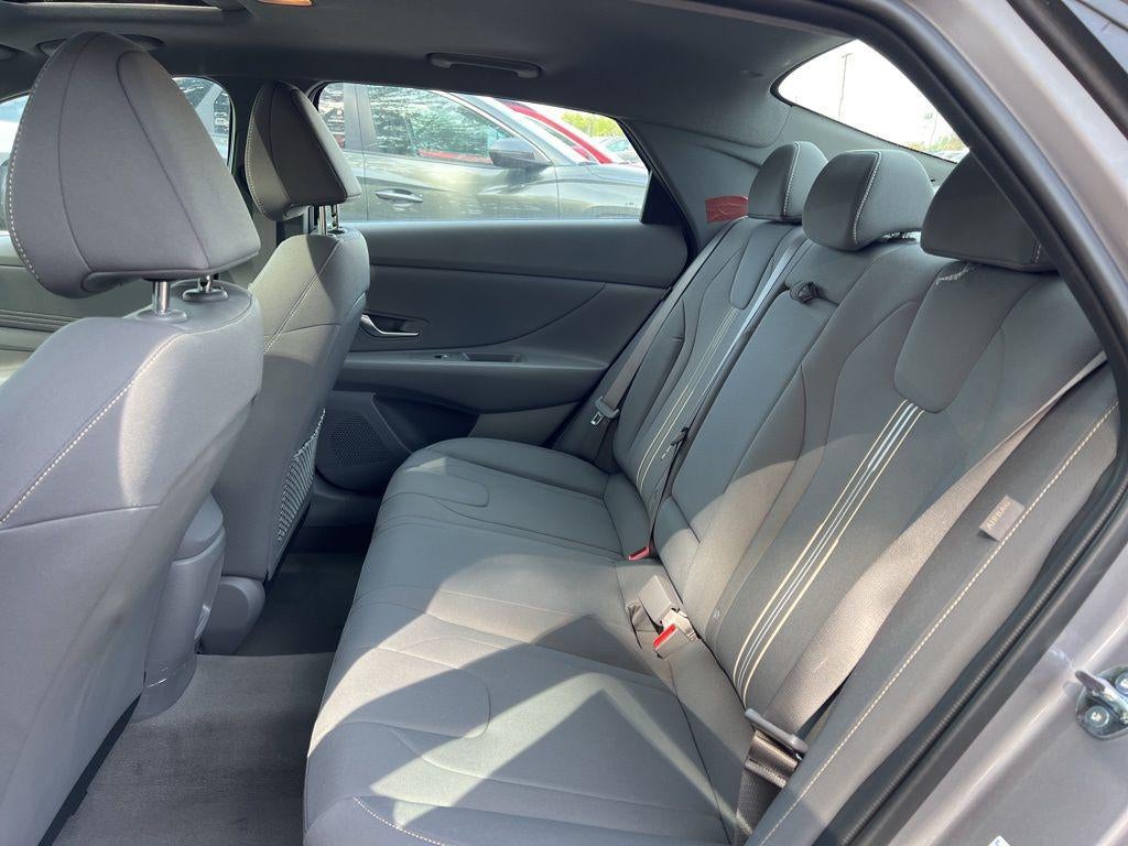 2024 Hyundai Elantra SEL Convenience