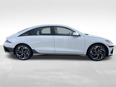 2024 Hyundai IONIQ 6 SEL