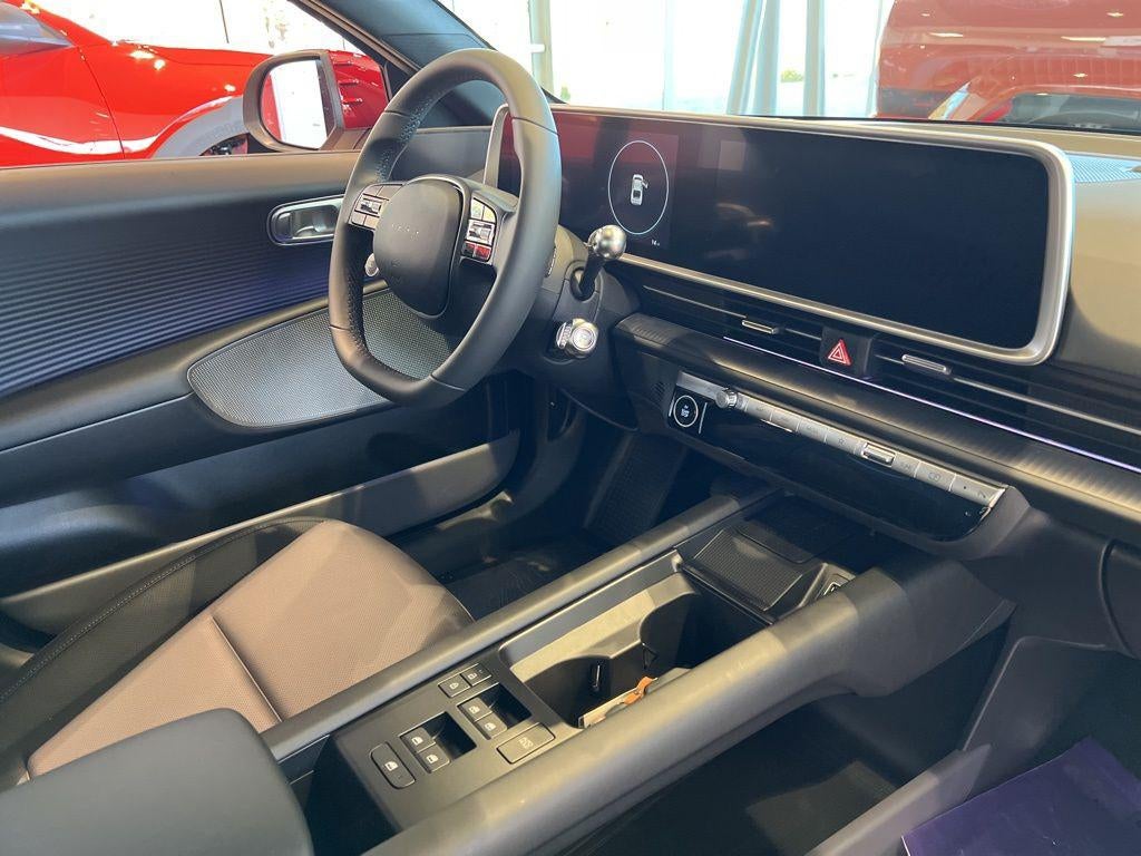 2025 Hyundai IONIQ 6 SEL