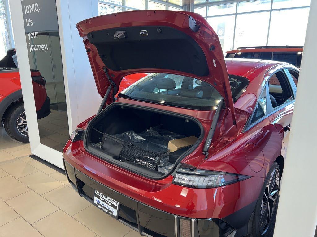 2025 Hyundai IONIQ 6 SEL