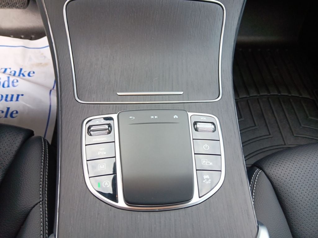 2022 Mercedes-Benz GLC Base 4MATIC®