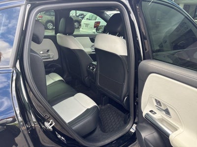 2022 Mercedes-Benz GLA Base