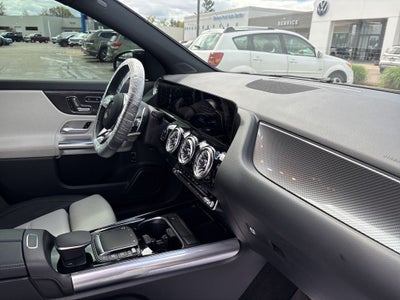 2022 Mercedes-Benz GLA Base