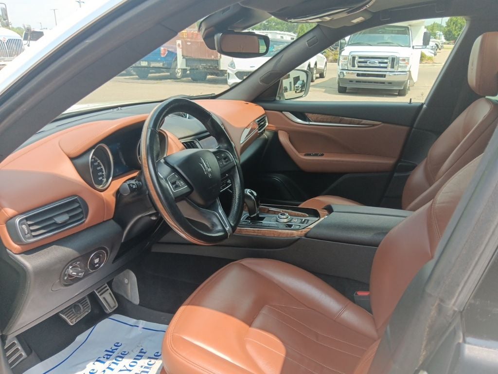 2017 Maserati Levante Base